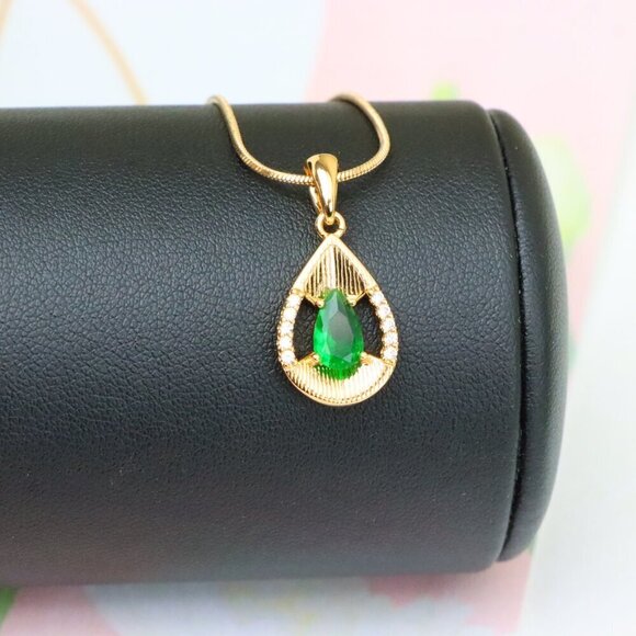 "Teardrop Green Pendant with Sparkling Accents in Gold Finish, XPPT1689 - Picture 10 of 13